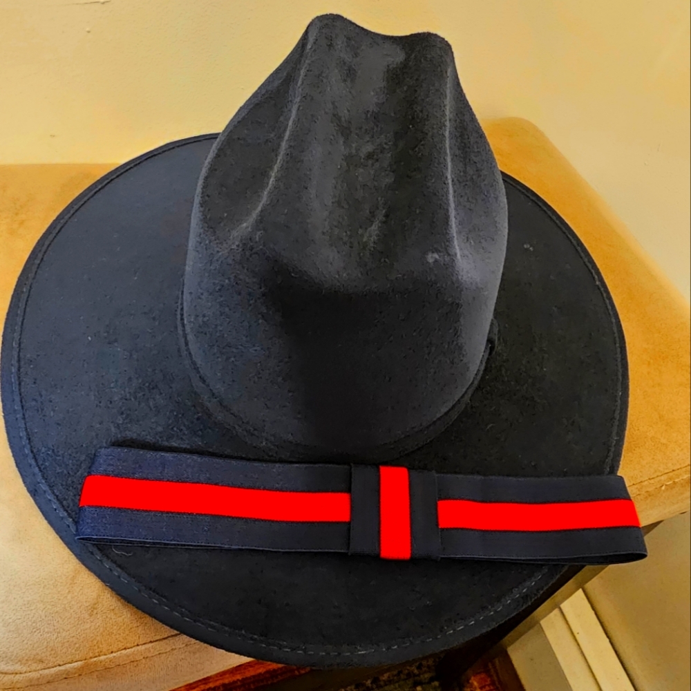 - Navy & Red Hat Band